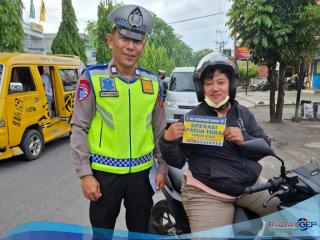 Operasi Patuh Toba 2025, Subsatgas Preventif Polres Langkat Melaksanakan Penyuluhan Lalu Lintas
